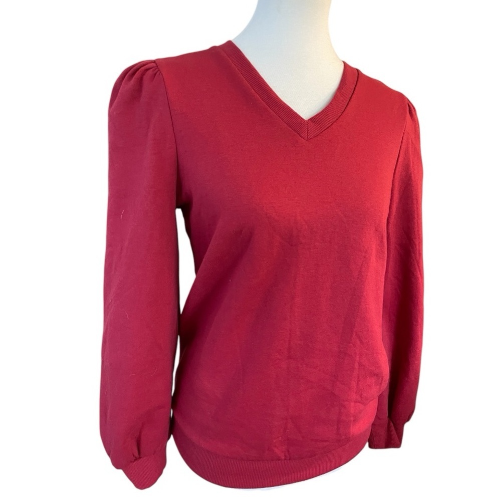 Knox Rose Red Sweatshirt NWT